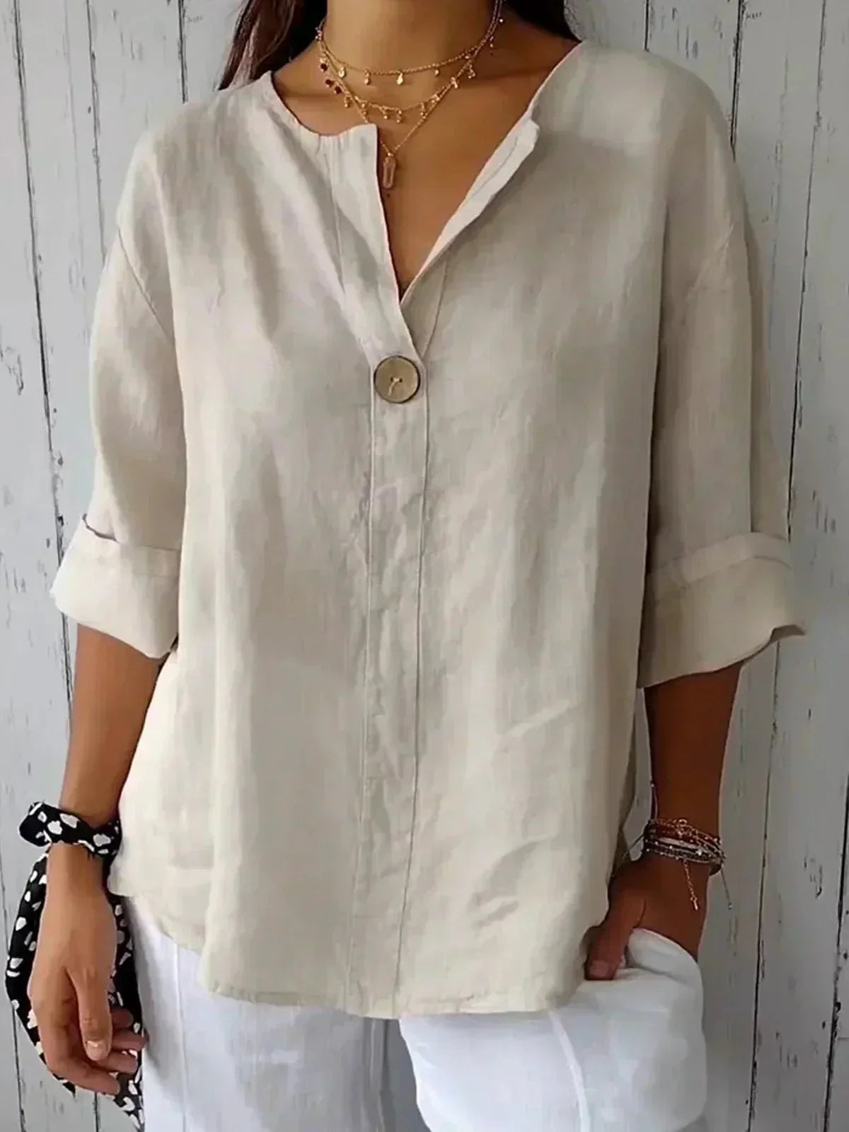 Josie | Relaxed V-Neck Top