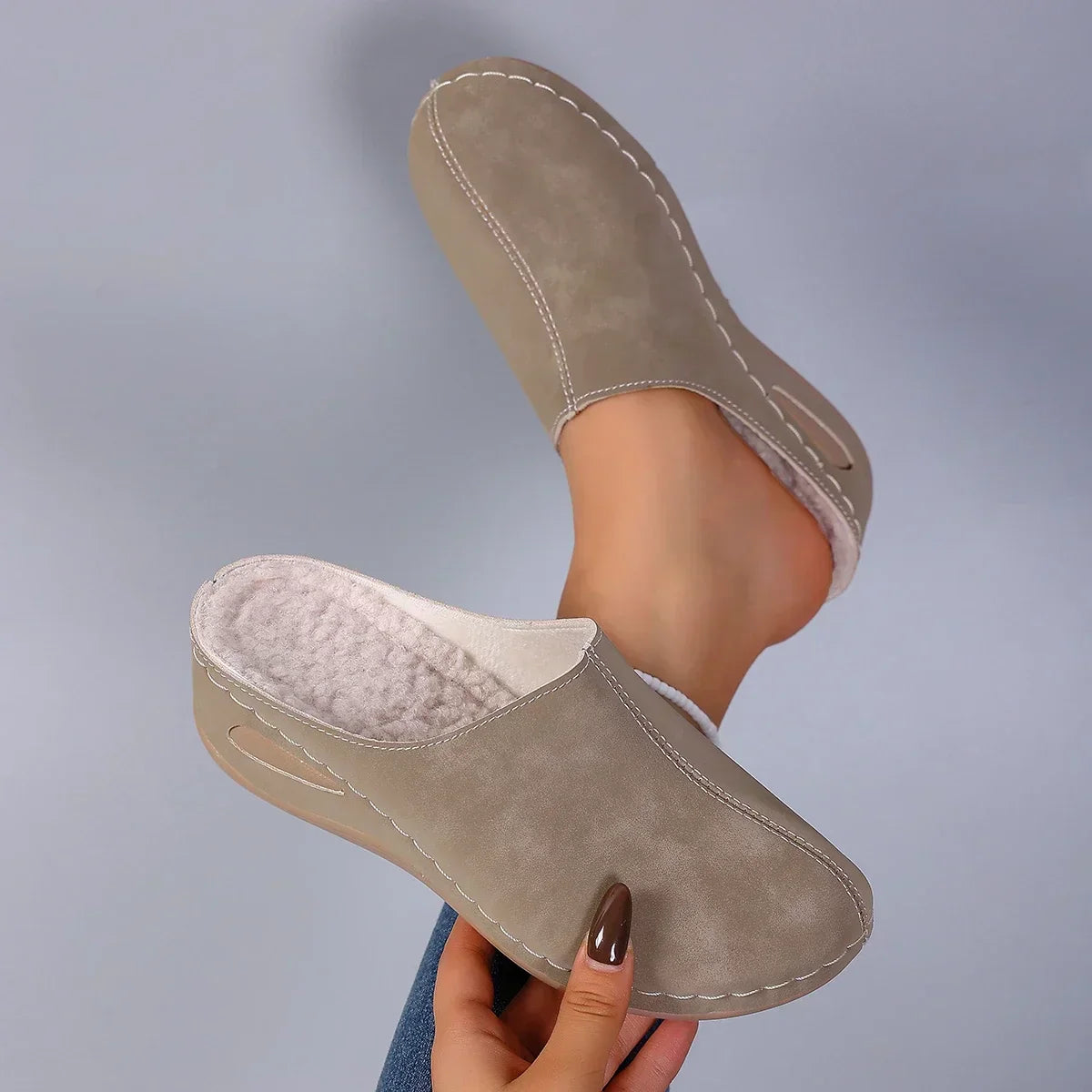 Judith | Orthopaedic Slippers