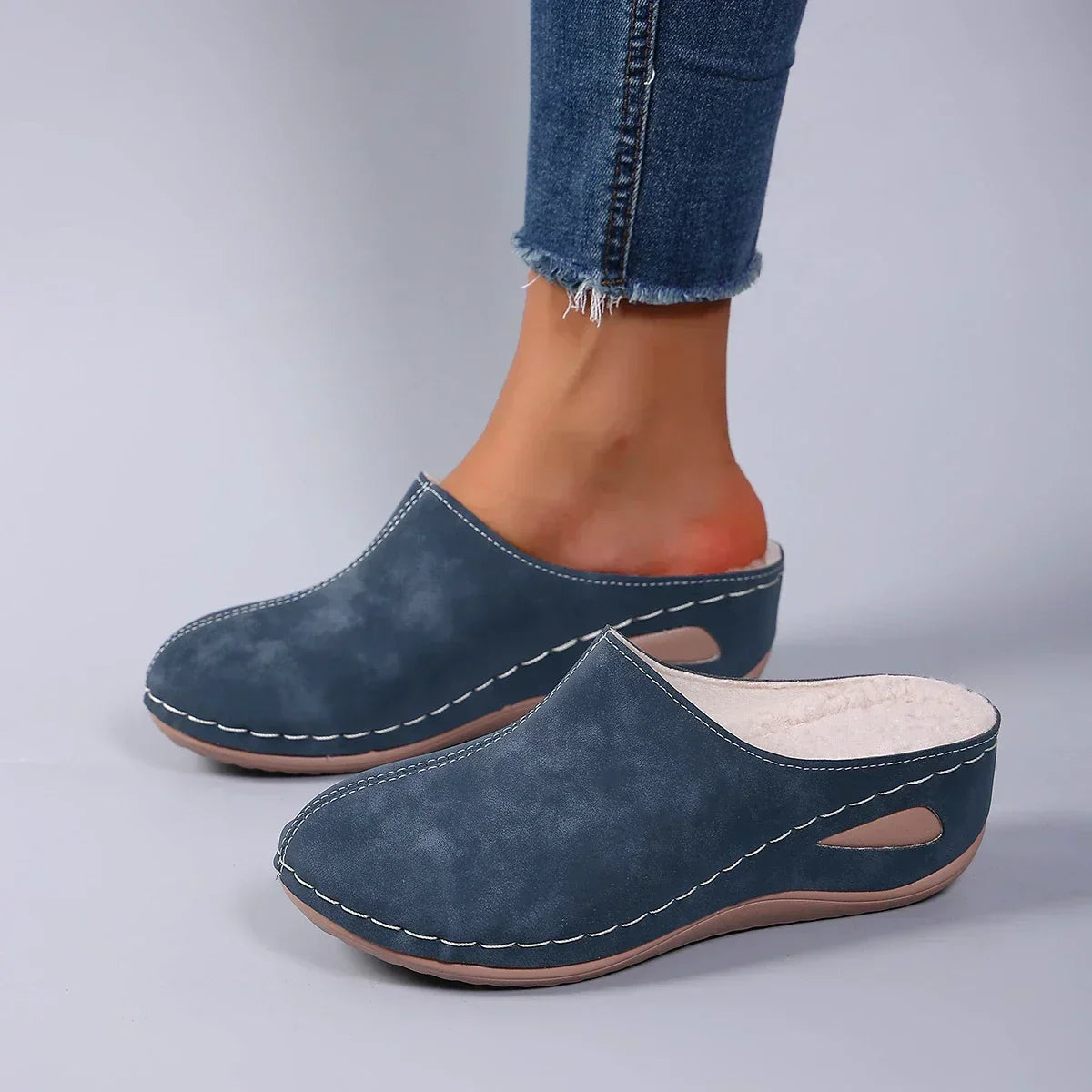 Judith | Orthopaedic Slippers