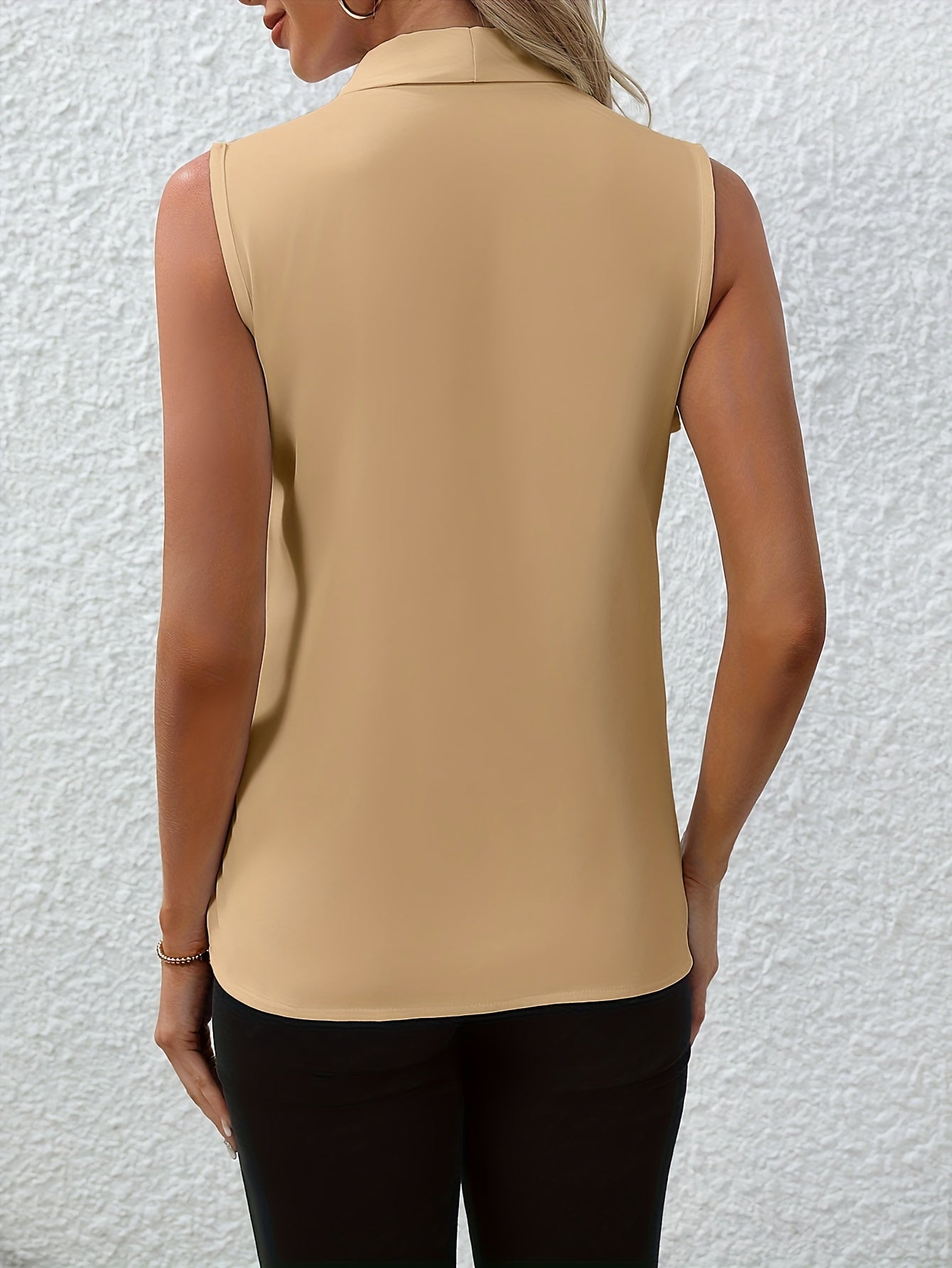 SIENNA™ | Effortless Sleeveless V-Neck Top