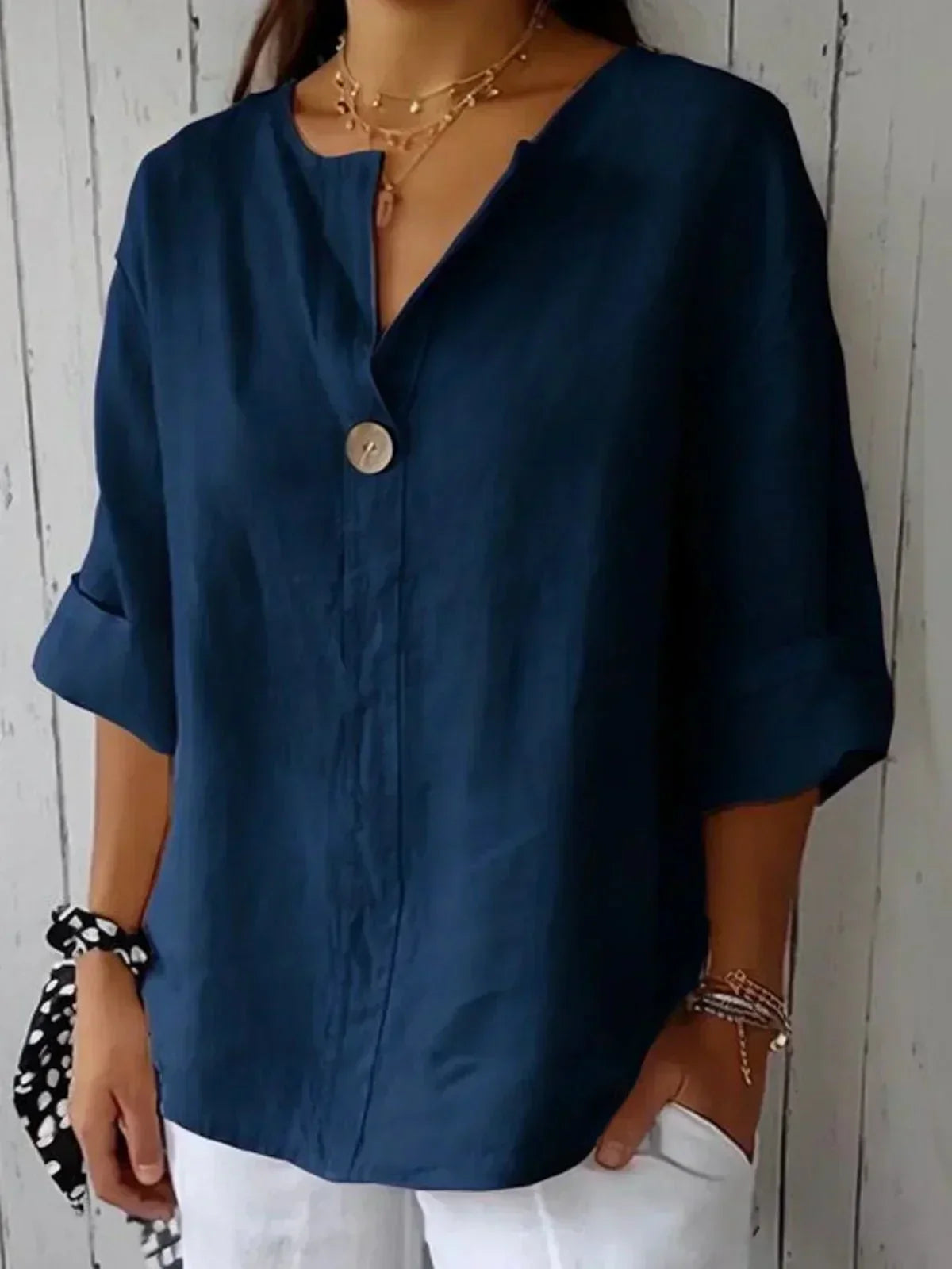 Josie | Relaxed V-Neck Top