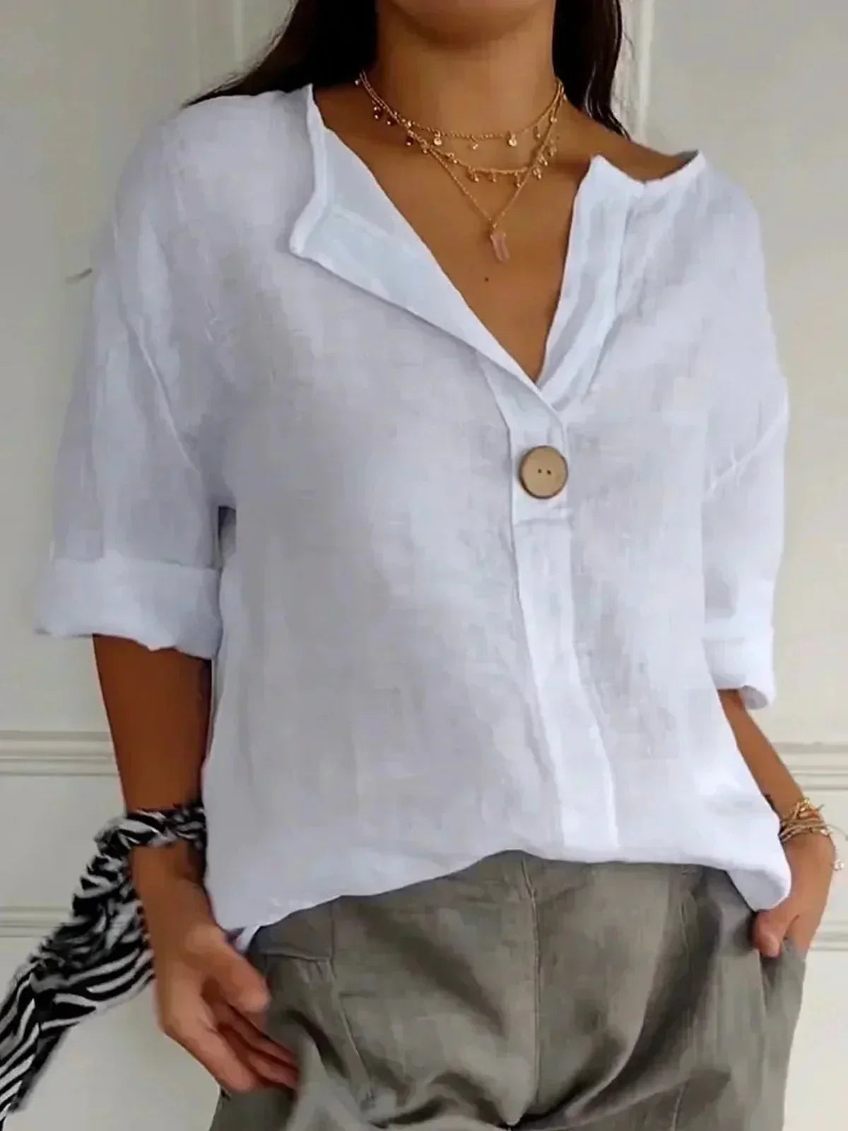 Josie | Relaxed V-Neck Top